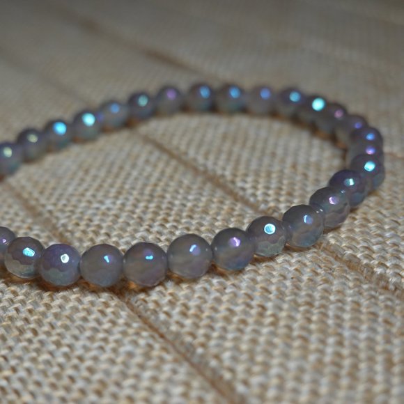 (NWT) Labradorite Faceted Bead Bracelet - Picture 3 of 5